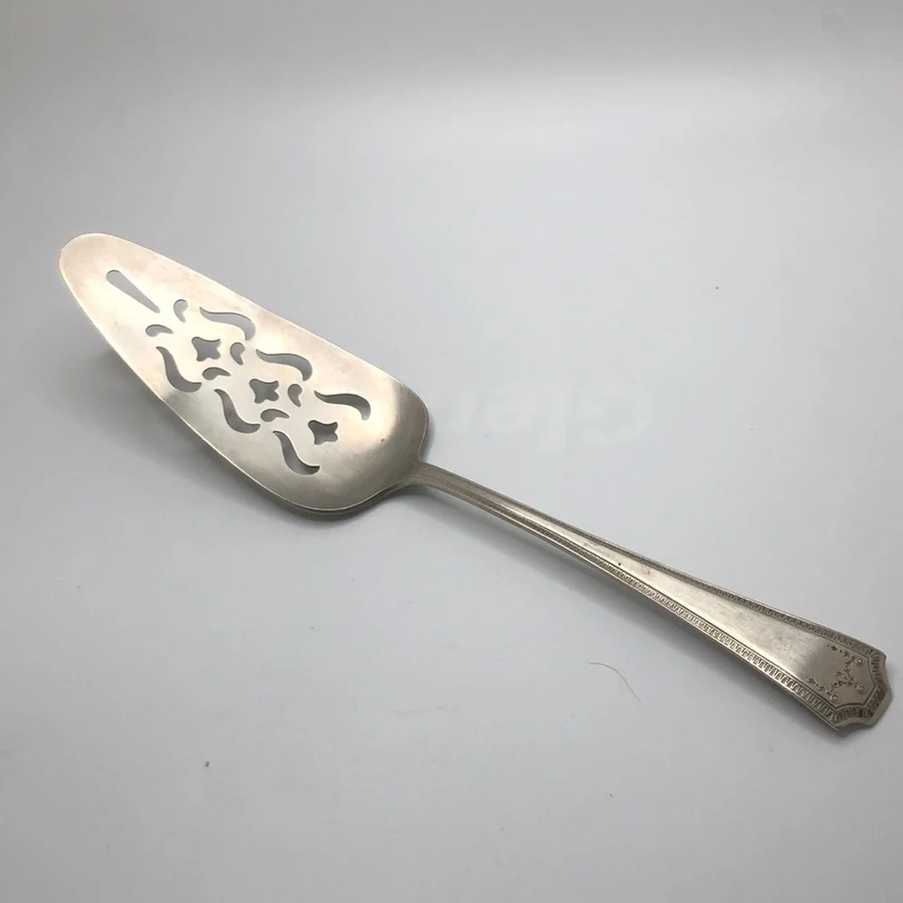 National Silver Co. Empire Pattern Pie Server Pierced Spatula Stainless Utensil